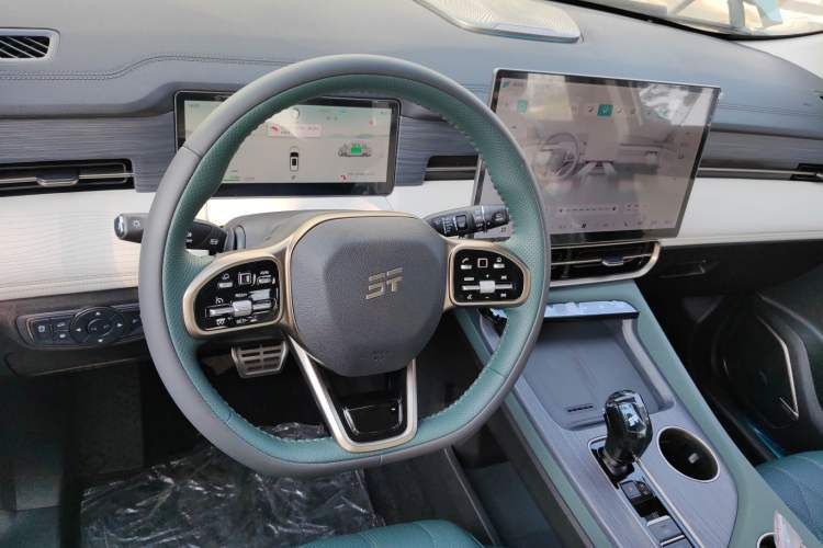Used JETOUR Shanhai L9 2024 1.5TD 2DHT Pro 7-Seater Steering Wheel