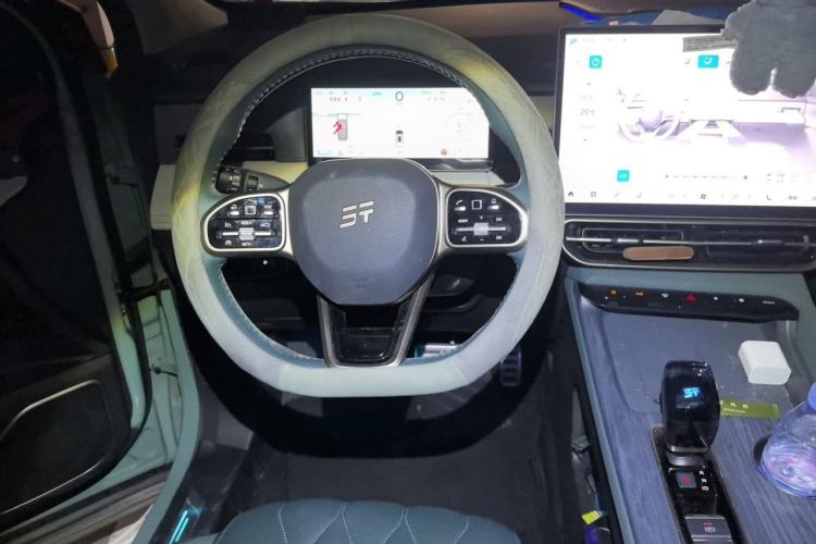 Used JETOUR Shanhai L9 2024 1.5TD 2DHT Max 7-Seater Steering Wheel