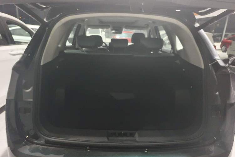 Used JETOUR Shanhai L9 2024 1.5TD 2DHT Pro 5-Seater Trunk