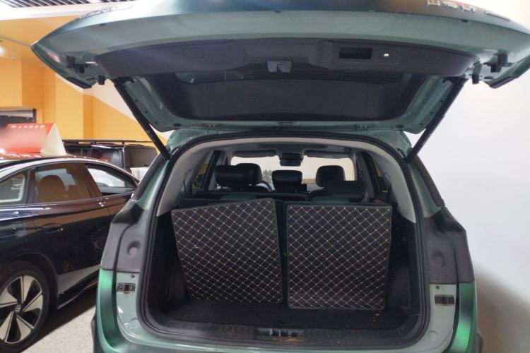 Used JETOUR Shanhai L9 2024 1.5TD 2DHT Pro 7-Seater Trunk