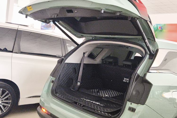 Used JETOUR Shanhai L9 2024 1.5TD 2DHT Max 7-Seater Trunk