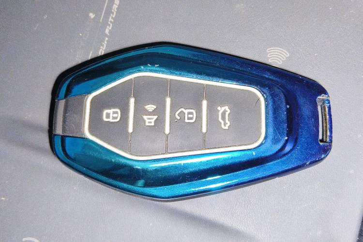 Used JETOUR Shanhai L9 2024 1.5TD 2DHT Max 7-Seater Vehicle Key