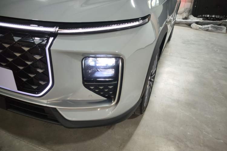 Used JETOUR Shanhai L9 2024 1.5TD 2DHT Pro 5-Seater Left Front Headlight