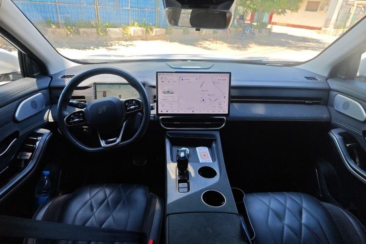 Used JETOUR Shanhai L9 2024 1.5TD 2DHT Pro 5-Seater Center Console