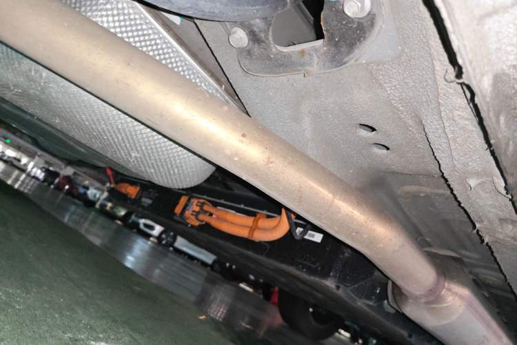 Used JETOUR Shanhai L9 2024 1.5TD 2DHT Air 7-Seater Chassis Rear Right