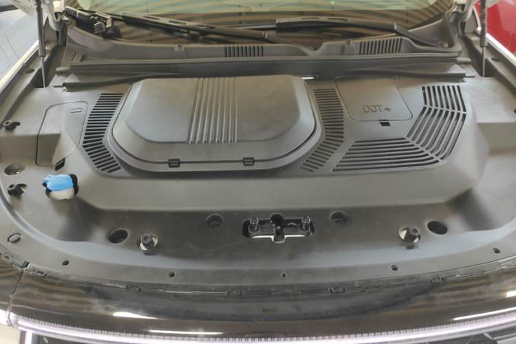 Used JETOUR Shanhai L9 2024 1.5TD 2DHT Pro 5-Seater Engine Bay