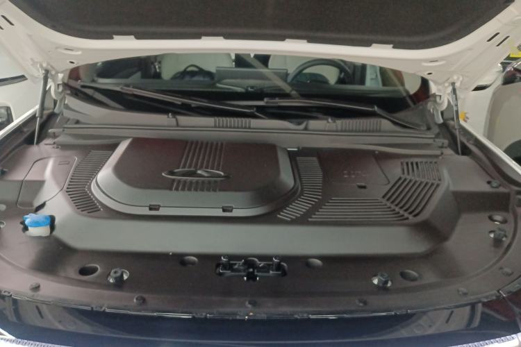 Used JETOUR Shanhai L9 2024 1.5TD 2DHT Pro 5-Seater Engine Bay
