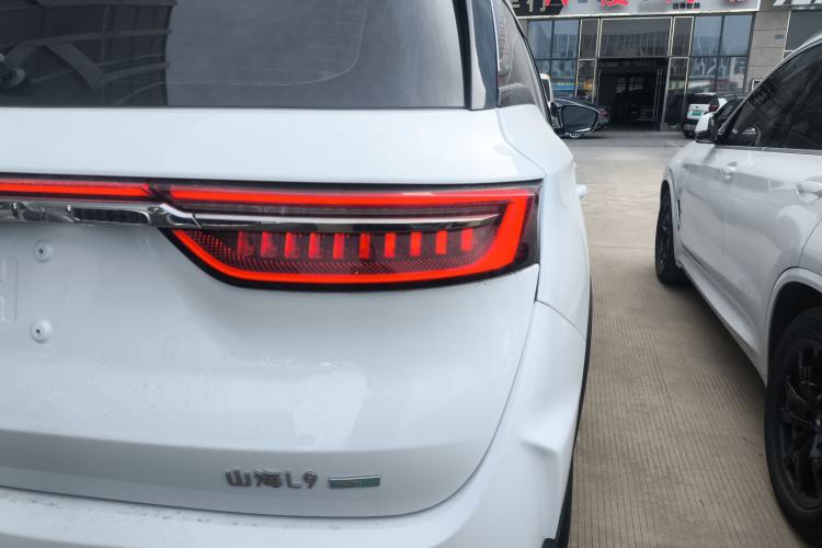 Used JETOUR Shanhai L9 2024 1.5TD 2DHT Pro 7-Seater Exterior 2