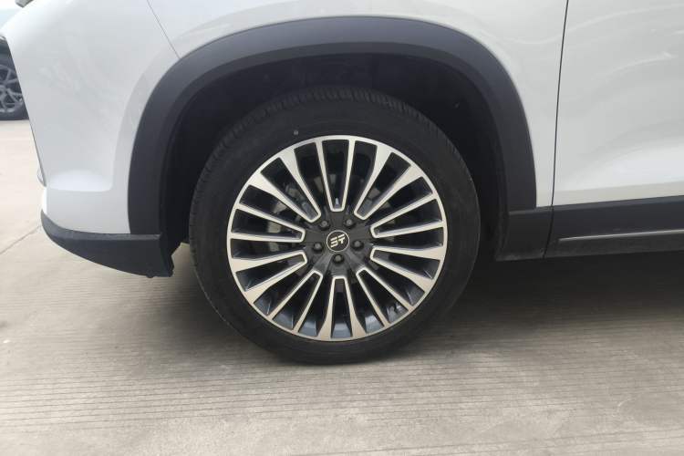 Used JETOUR Shanhai L9 2024 1.5TD 2DHT Pro 7-Seater Exterior 3