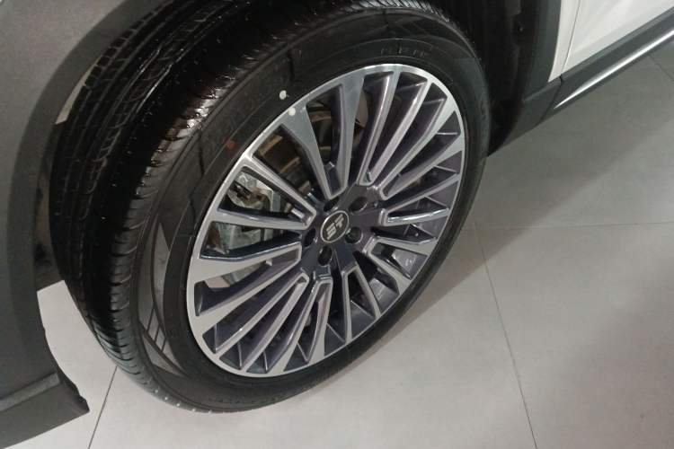 Used JETOUR Shanhai L9 2024 1.5TD 2DHT Pro 5-Seater Exterior 4