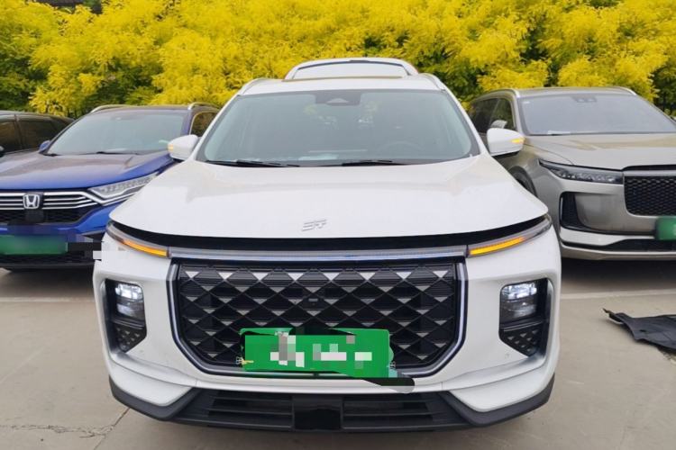 Used JETOUR Shanhai L9 2024 1.5TD 2DHT Pro 7-Seater Front