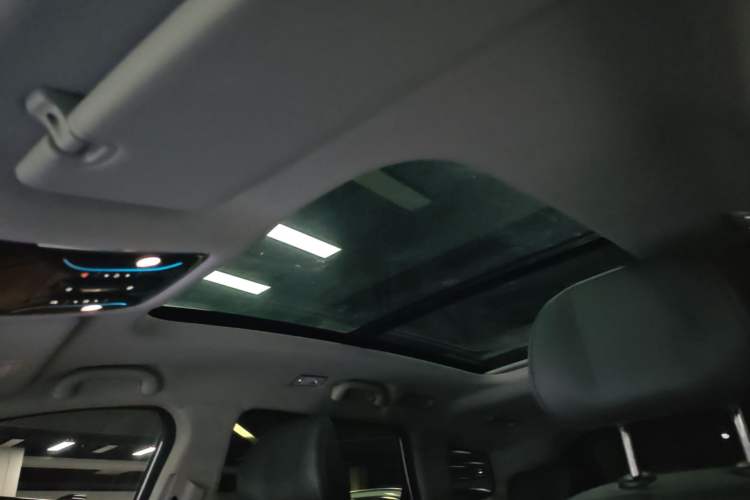 Used JETOUR Shanhai L9 2024 1.5TD 2DHT Max 7-Seater Headliner