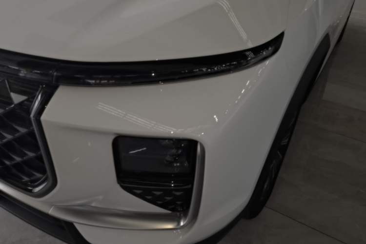 Used JETOUR Shanhai L9 2024 1.5TD 2DHT Air 7-Seater Left Front Headlight