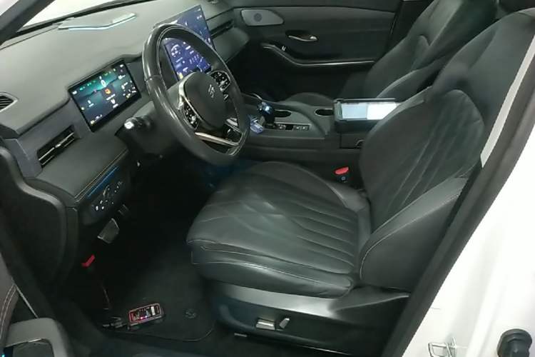 Used JETOUR Shanhai L9 2024 1.5TD 2DHT Air 7-Seater Left Front Seat