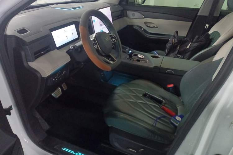Used JETOUR Shanhai L9 2024 1.5TD 2DHT Pro 5-Seater Left Front Seat