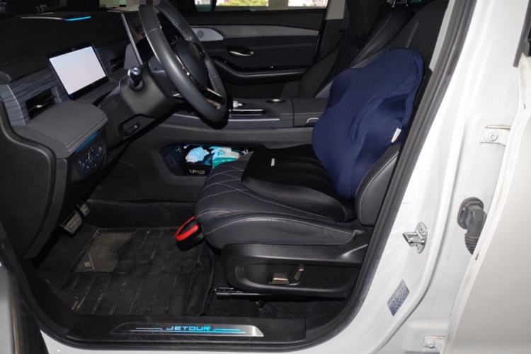 Used JETOUR Shanhai L9 2024 1.5TD 2DHT Air 7-Seater Left Front Seat
