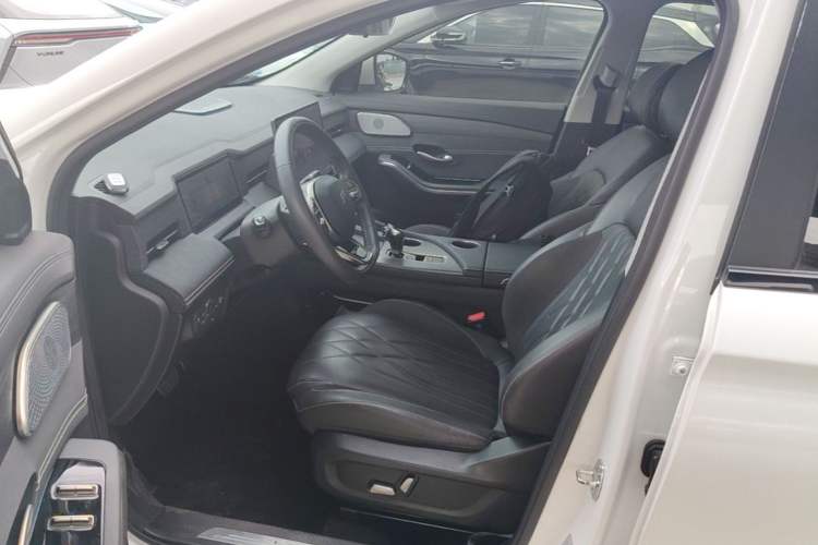 Used JETOUR Shanhai L9 2024 1.5TD 2DHT Pro 7-Seater Left Front Seat