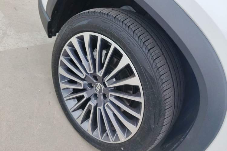 Used JETOUR Shanhai L9 2024 1.5TD 2DHT Pro 7-Seater Left Front Wheel Hub