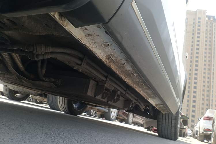 Used JETOUR Shanhai L9 2024 1.5TD 2DHT Pro 7-Seater Left Side Sill