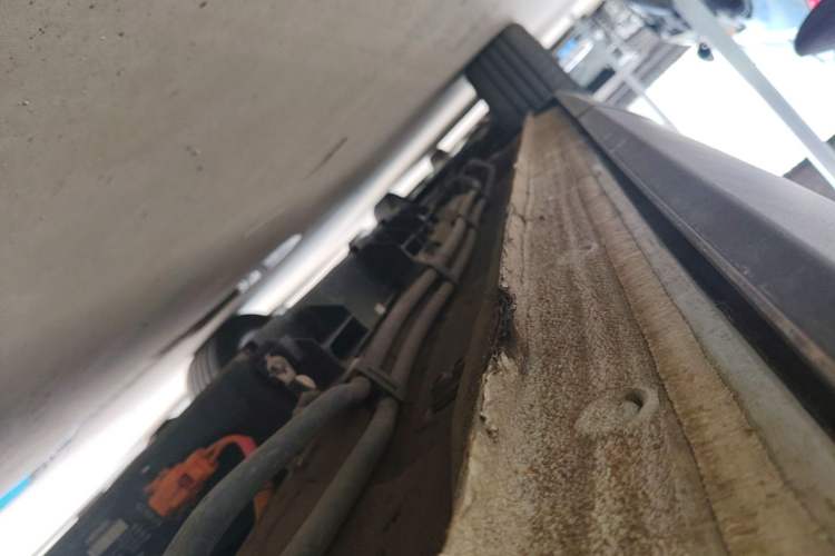 Used JETOUR Shanhai L9 2024 1.5TD 2DHT Pro 7-Seater Left Side Sill