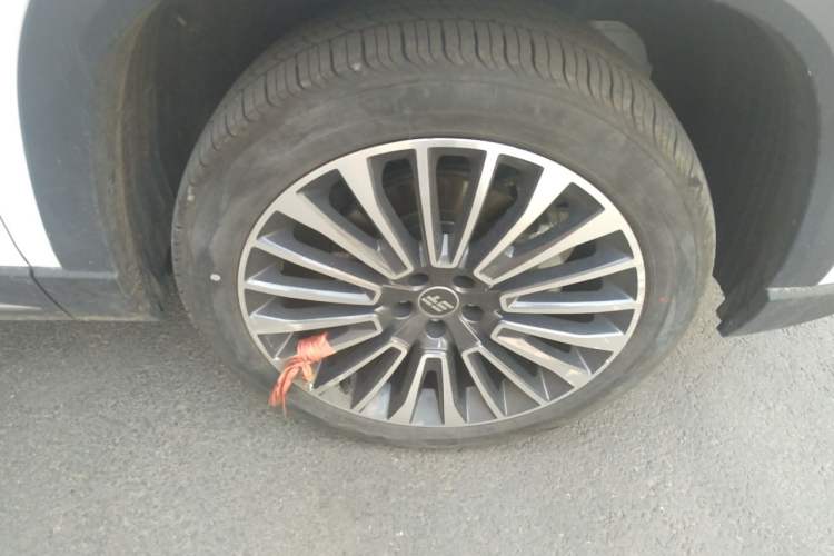 Used JETOUR Shanhai L9 2024 1.5TD 2DHT Pro 7-Seater Right Front Wheel Hub