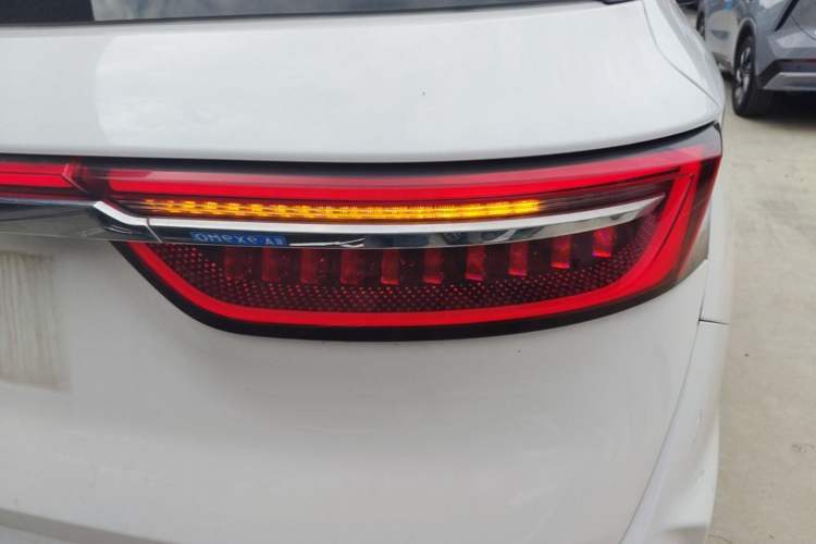 Used JETOUR Shanhai L9 2024 1.5TD 2DHT Pro 7-Seater Right Rear Taillight
