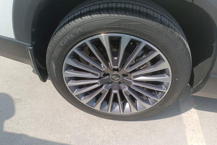 Used JETOUR Shanhai L9 2024 1.5TD 2DHT Pro 7-Seater Right Rear Wheel Hub