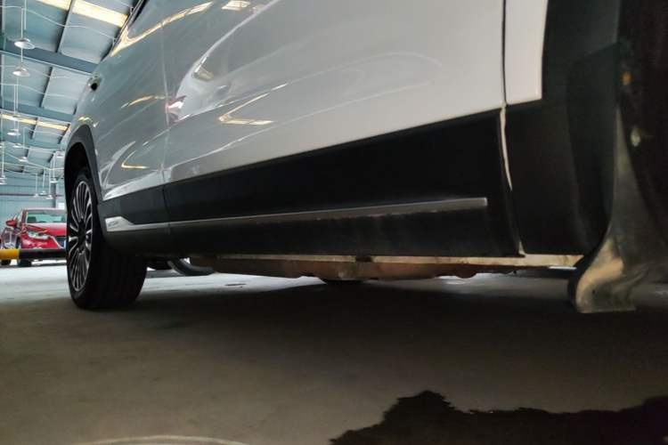 Used JETOUR Shanhai L9 2024 1.5TD 2DHT Pro 7-Seater Right Side Sill