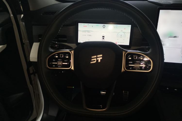 Used JETOUR Shanhai L9 2024 1.5TD 2DHT Max 7-Seater Steering Wheel