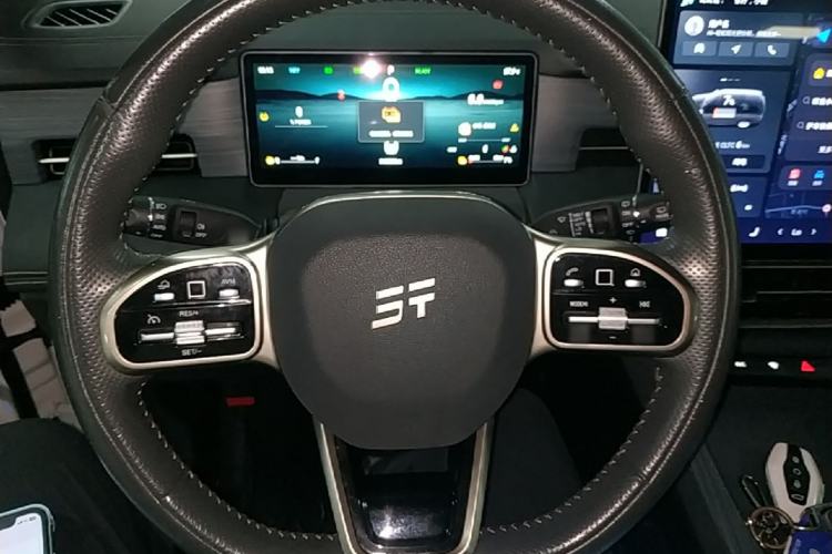 Used JETOUR Shanhai L9 2024 1.5TD 2DHT Air 7-Seater Steering Wheel