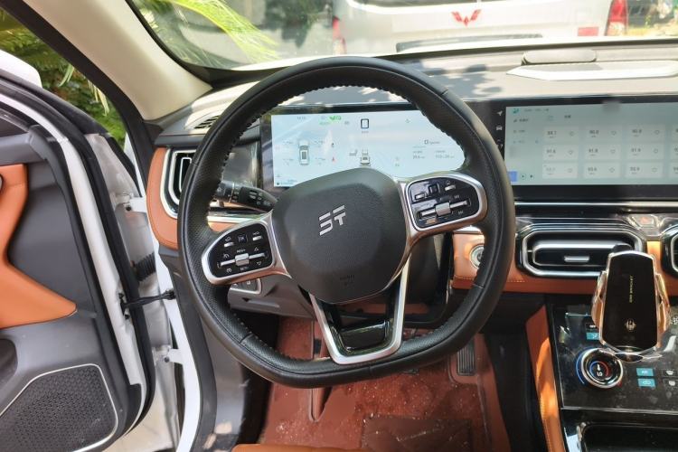 Used JETOUR Shanhai L9 2024 1.5TD 2DHT Air 5-Seater Steering Wheel