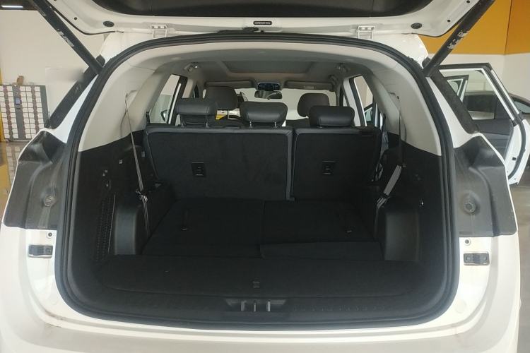 Used JETOUR Shanhai L9 2024 1.5TD 2DHT Air 7-Seater Trunk