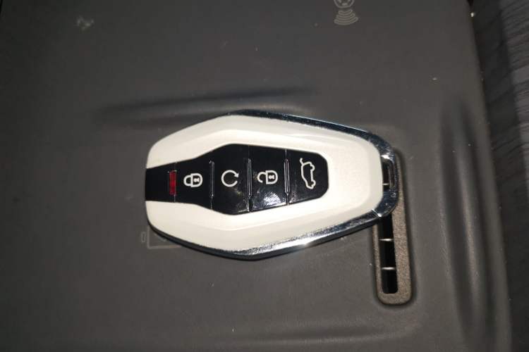 Used JETOUR Shanhai L9 2024 1.5TD 2DHT Max 7-Seater Vehicle Key