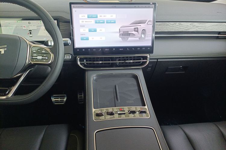 Used JETOUR Shanhai L9 2025 1.5TD 2DHT Luxury Edition 7-Seater Audio And AC Panel