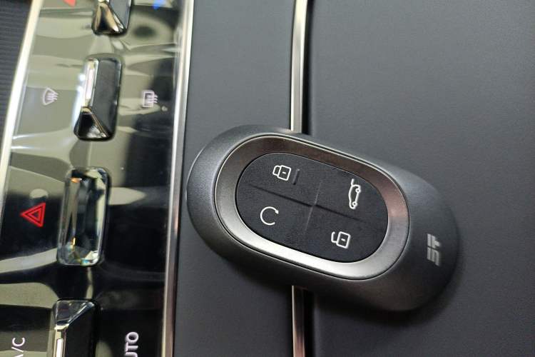 Used JETOUR Shanhai L9 2025 1.5TD 2DHT Luxury Edition 7-Seater Interior 1