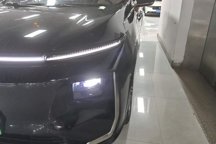 Used JETOUR Shanhai L9 2025 1.5TD 2DHT Luxury Edition 6-Seater Left Front Headlight