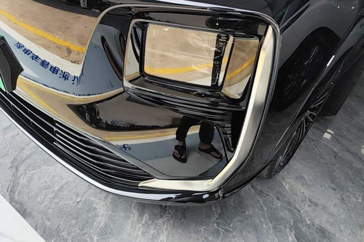 Used JETOUR Shanhai L9 2025 1.5TD 2DHT Luxury Edition 6-Seater Left Front Headlight