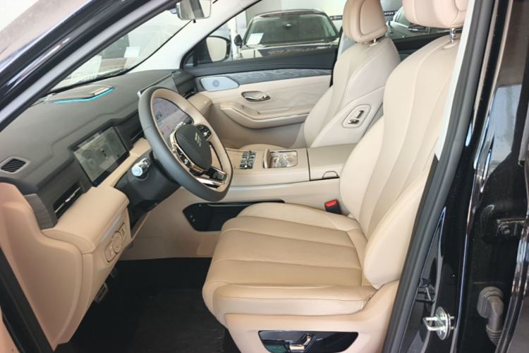 Used JETOUR Shanhai L9 2025 1.5TD 2DHT Luxury Edition 6-Seater Left Front Seat