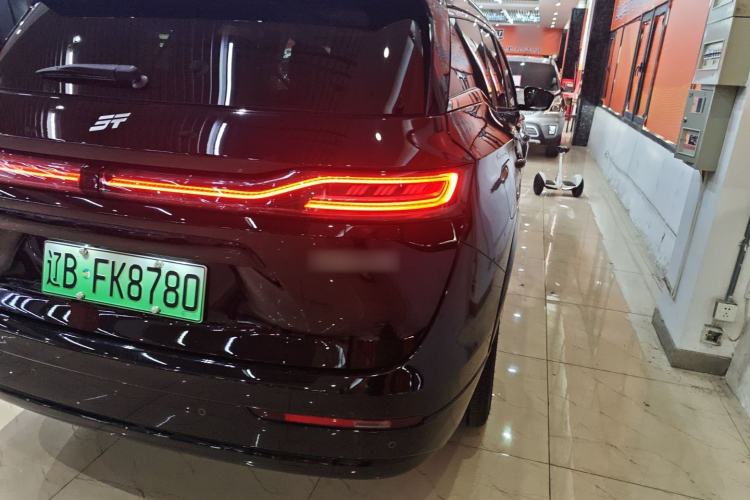 Used JETOUR Shanhai L9 2025 1.5TD 2DHT Flagship Edition 6 Seats Right Rear Taillight