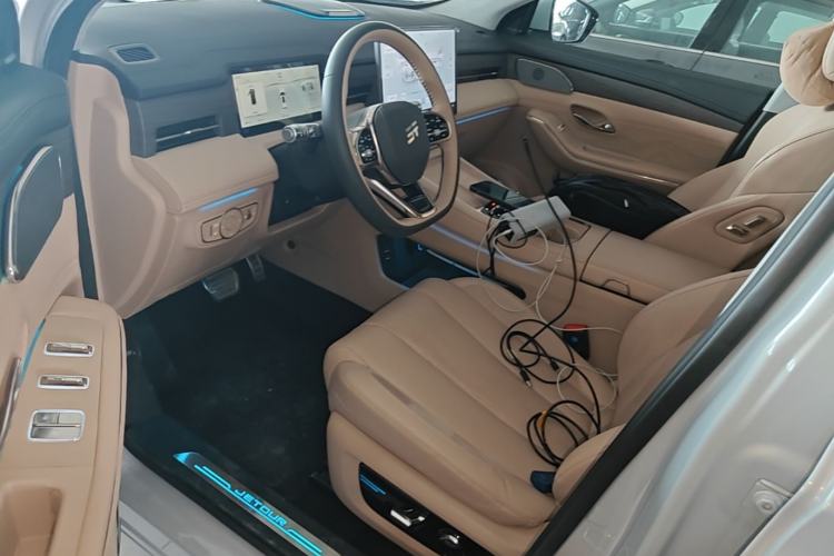 Used JETOUR Shanhai L9 2025 1.5TD 2DHT Flagship Edition 6 Seats Left Front Seat