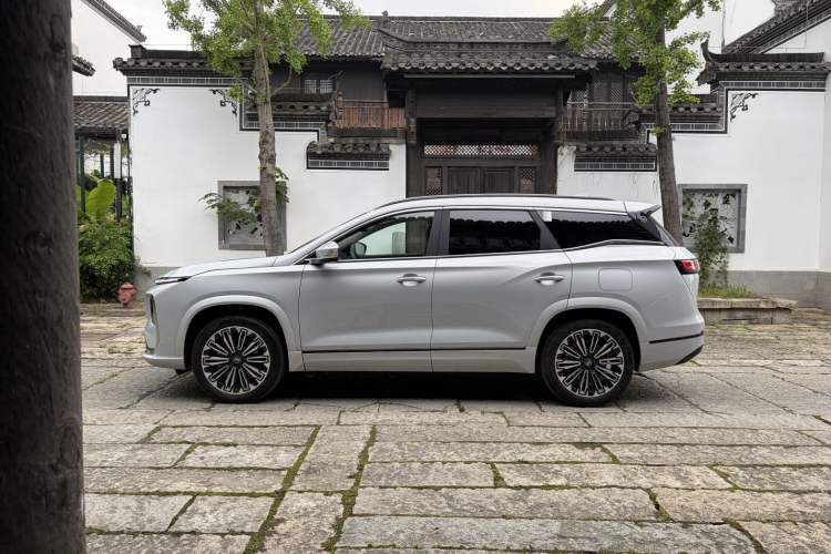 Used JETOUR Shanhai L9 2025 1.5TD 2DHT Flagship Edition 6 Seats Exterior 3