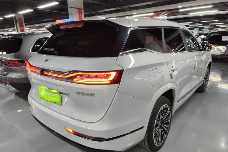 Used JETOUR Shanhai L9 2025 1.5TD 2DHT Flagship Edition 6 Seats Exterior 5