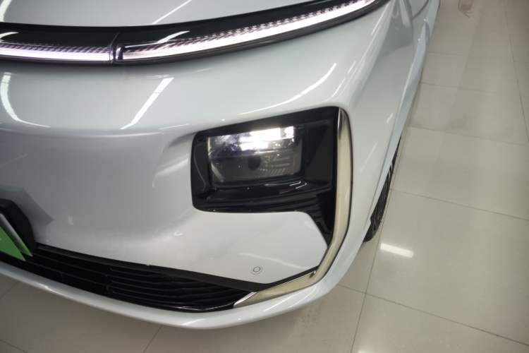 Used JETOUR Shanhai L9 2025 1.5TD 2DHT Flagship Edition 6 Seats Left Front Headlight