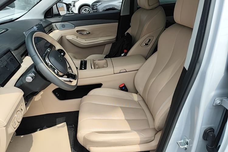 Used JETOUR Shanhai L9 2025 1.5TD 2DHT Flagship Edition 6 Seats Left Front Seat
