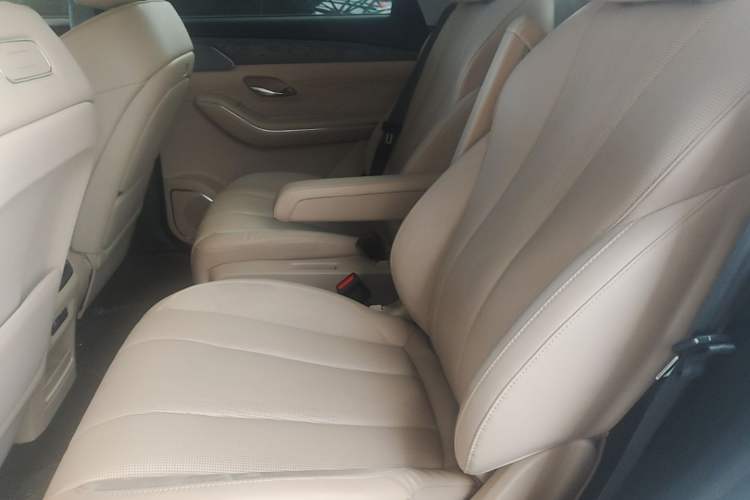 Used JETOUR Shanhai L9 2025 1.5TD 2DHT Flagship Edition 6 Seats Left Rear Seat
