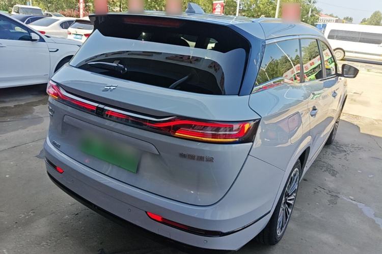 Used JETOUR Shanhai L9 2025 1.5TD 2DHT Flagship Edition 6 Seats Rear