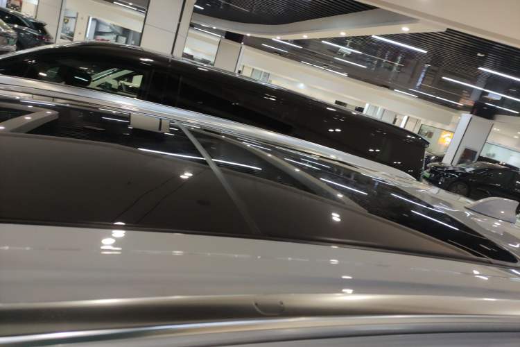 Used JETOUR Shanhai L9 2025 1.5TD 2DHT Flagship Edition 6 Seats Roof