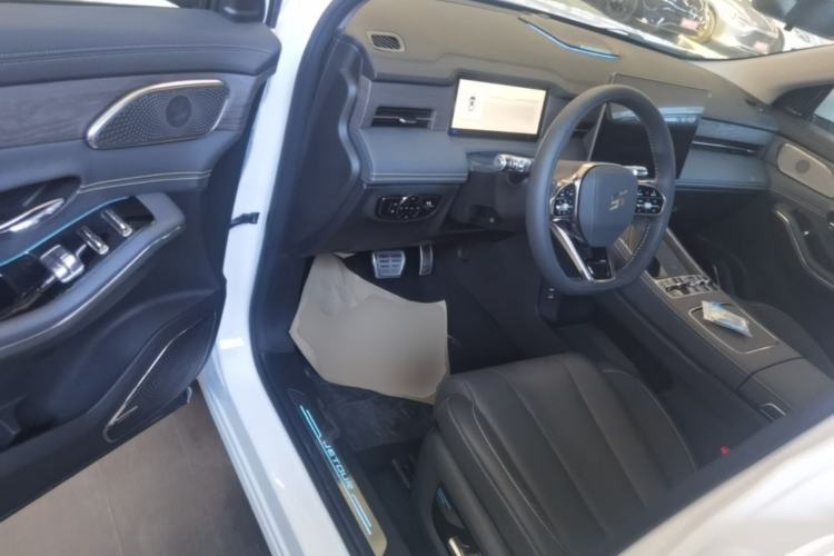 Used JETOUR Shanhai L9 2025 1.5TD 2DHT Luxury Edition 6-Seater Driver Seat
