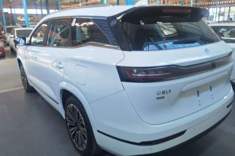 Used JETOUR Shanhai L9 2025 1.5TD 2DHT Luxury Edition 6-Seater Rear Left 45 Deg
