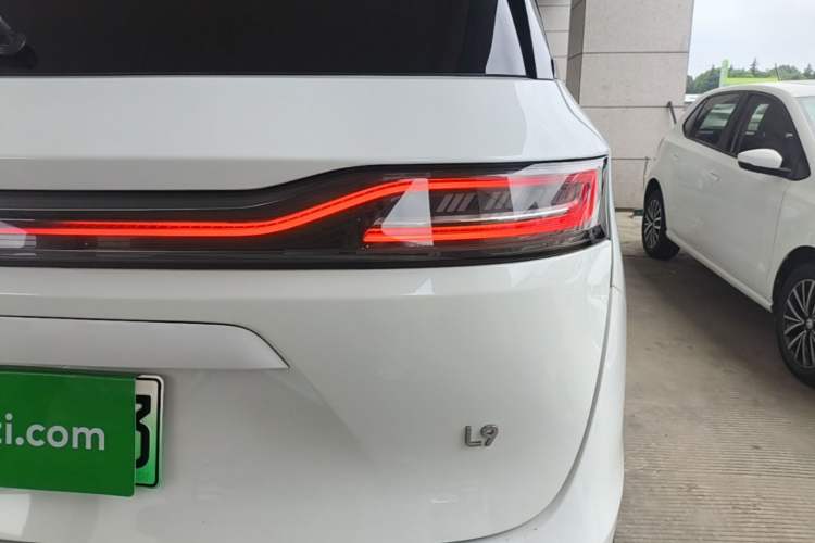 Used JETOUR Shanhai L9 2025 1.5TD 2DHT Flagship Edition 6 Seats Right Rear Taillight